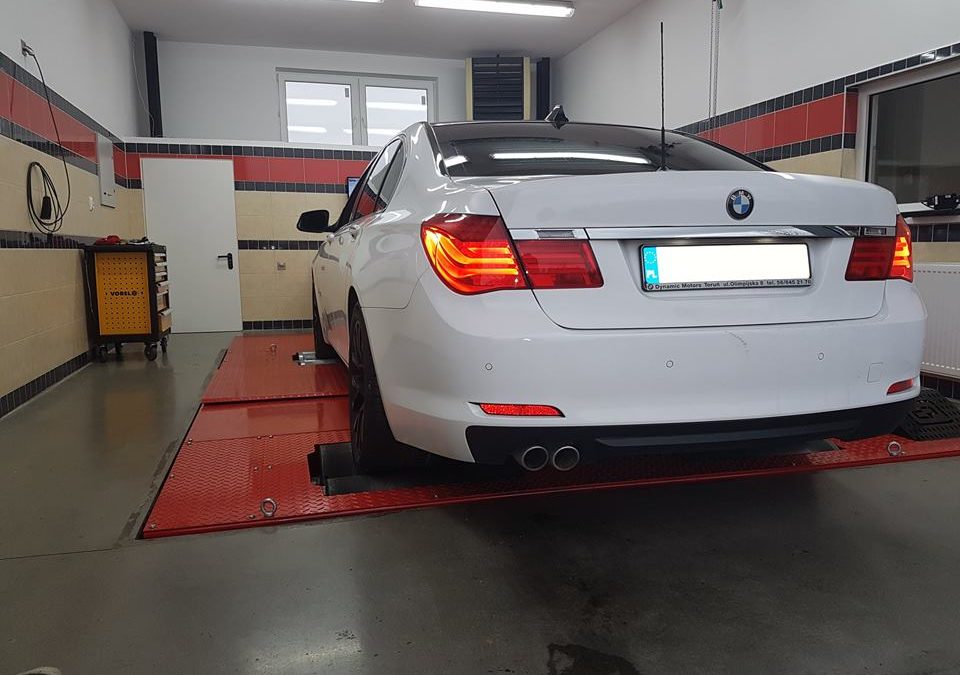 BMW 3.0D 245KM